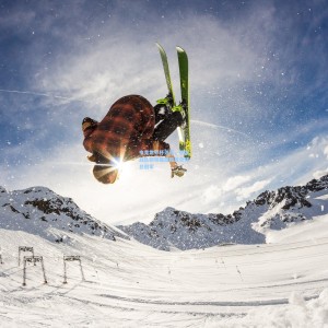 爱游戏体育-电竞世界杯落幕，中国战队斩获英雄联盟全球总冠军